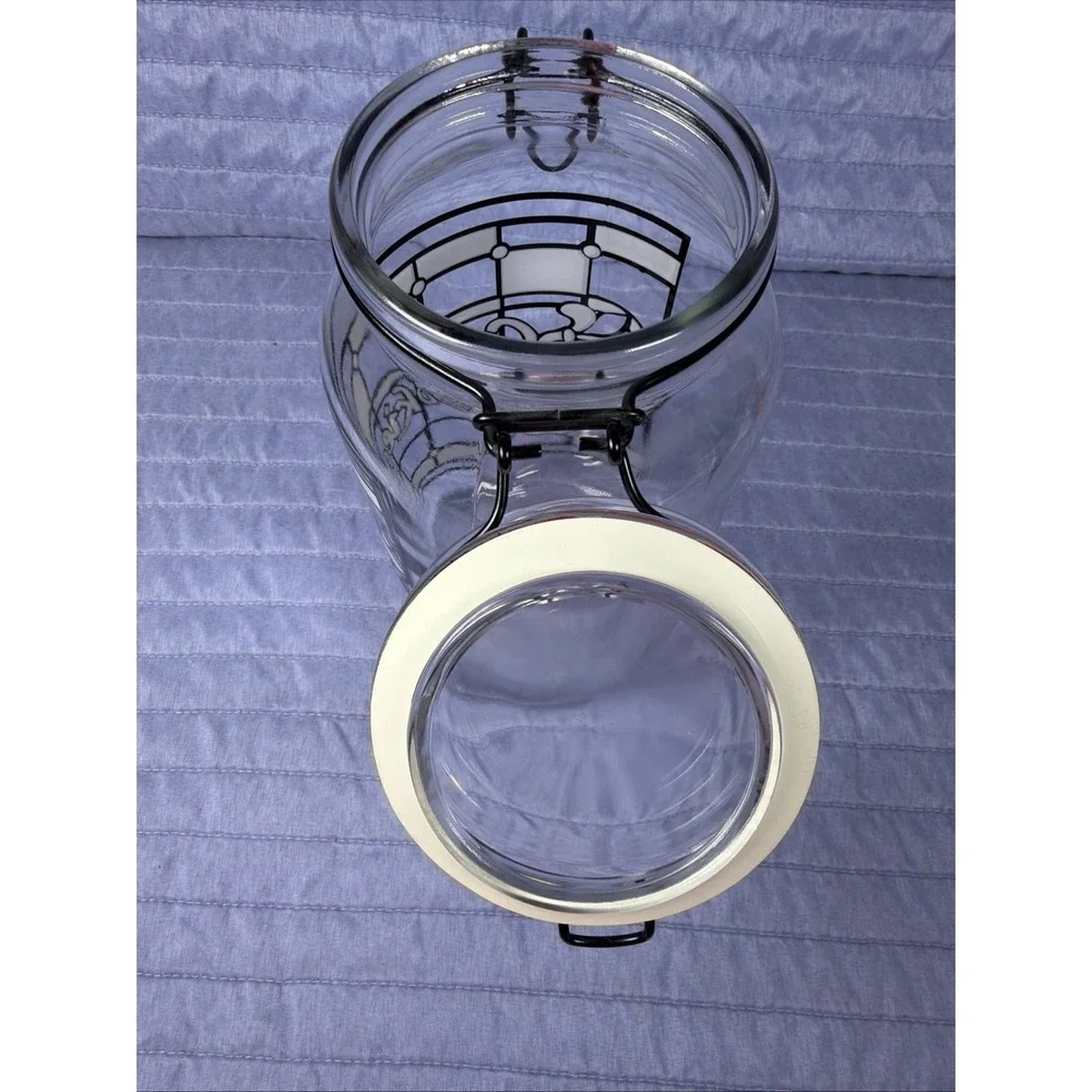 1990 Anchor Hocking Cookie Canister With locking Lid Glass Jar